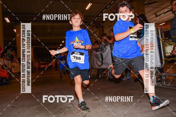 Buy your photos of the event1 Corrida Masha e o Urso no Tiet Plaza Shopping on Fotop