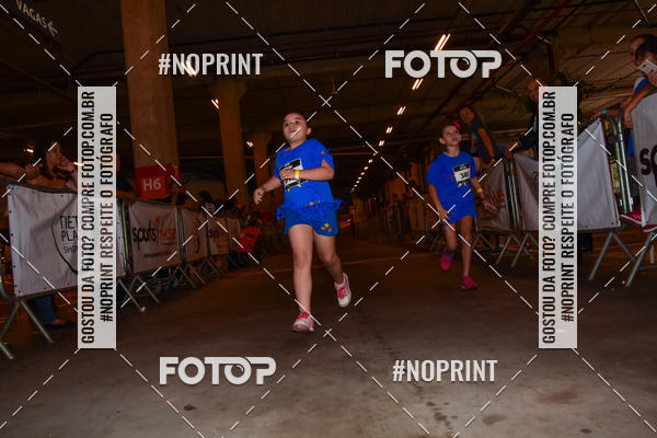 Buy your photos of the event1 Corrida Masha e o Urso no Tiet Plaza Shopping on Fotop