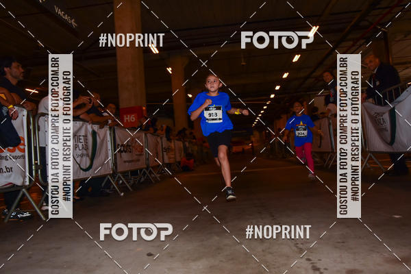 Buy your photos of the event1 Corrida Masha e o Urso no Tiet Plaza Shopping on Fotop