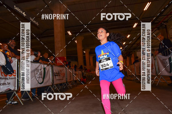 Buy your photos of the event1 Corrida Masha e o Urso no Tiet Plaza Shopping on Fotop