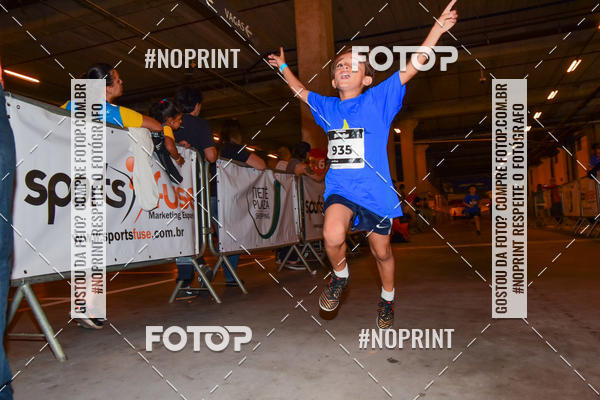 Buy your photos of the event1 Corrida Masha e o Urso no Tiet Plaza Shopping on Fotop