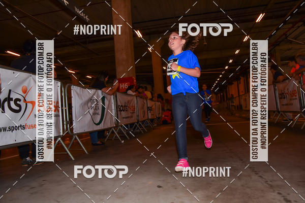 Buy your photos of the event1 Corrida Masha e o Urso no Tiet Plaza Shopping on Fotop