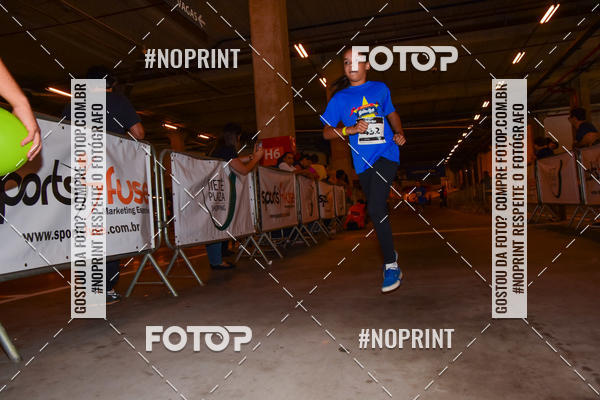 Buy your photos of the event1 Corrida Masha e o Urso no Tiet Plaza Shopping on Fotop