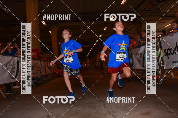 Buy your photos of the event1 Corrida Masha e o Urso no Tiet Plaza Shopping on Fotop