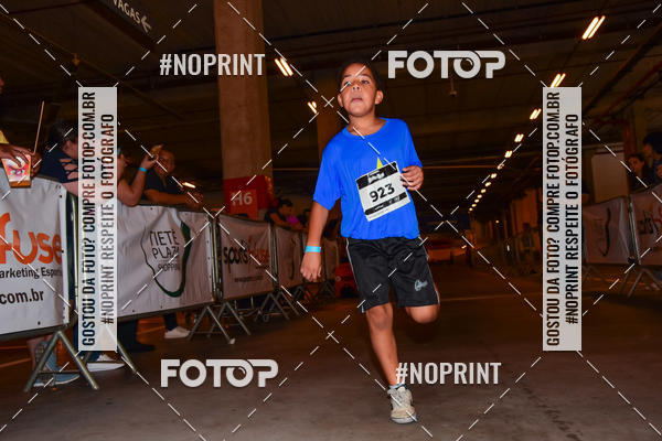 Buy your photos of the event1 Corrida Masha e o Urso no Tiet Plaza Shopping on Fotop