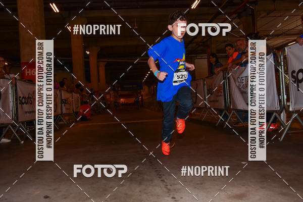 Buy your photos of the event1 Corrida Masha e o Urso no Tiet Plaza Shopping on Fotop