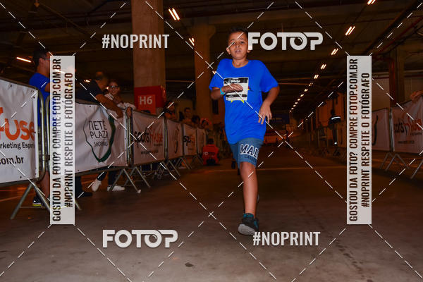 Buy your photos of the event1 Corrida Masha e o Urso no Tiet Plaza Shopping on Fotop