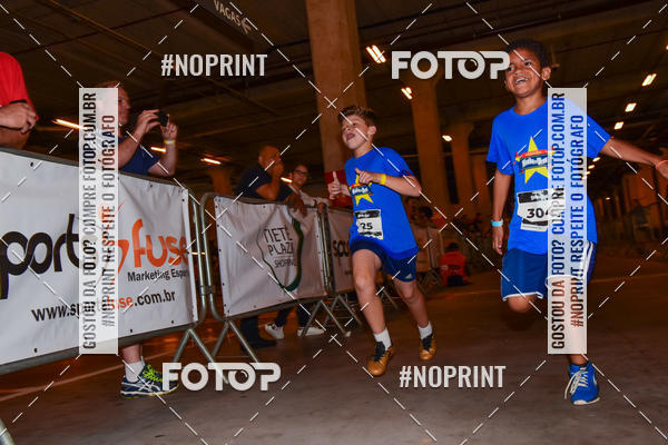 Buy your photos of the event1 Corrida Masha e o Urso no Tiet Plaza Shopping on Fotop