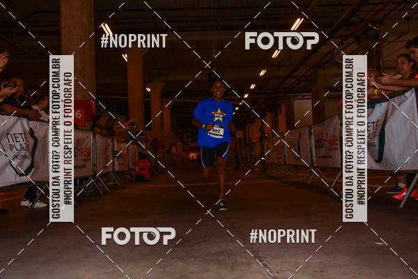 Buy your photos of the event1 Corrida Masha e o Urso no Tiet Plaza Shopping on Fotop