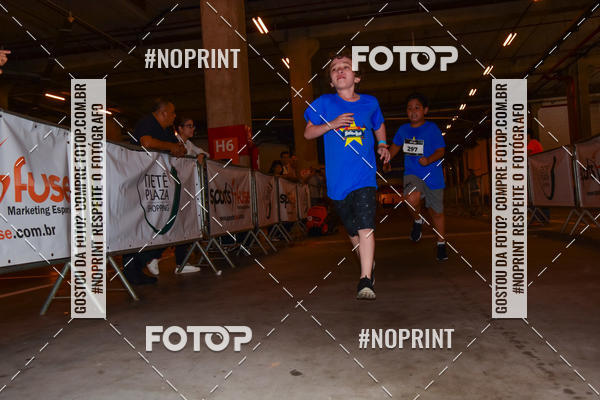 Buy your photos of the event1 Corrida Masha e o Urso no Tiet Plaza Shopping on Fotop