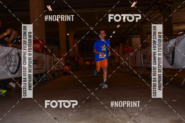 Buy your photos of the event1 Corrida Masha e o Urso no Tiet Plaza Shopping on Fotop