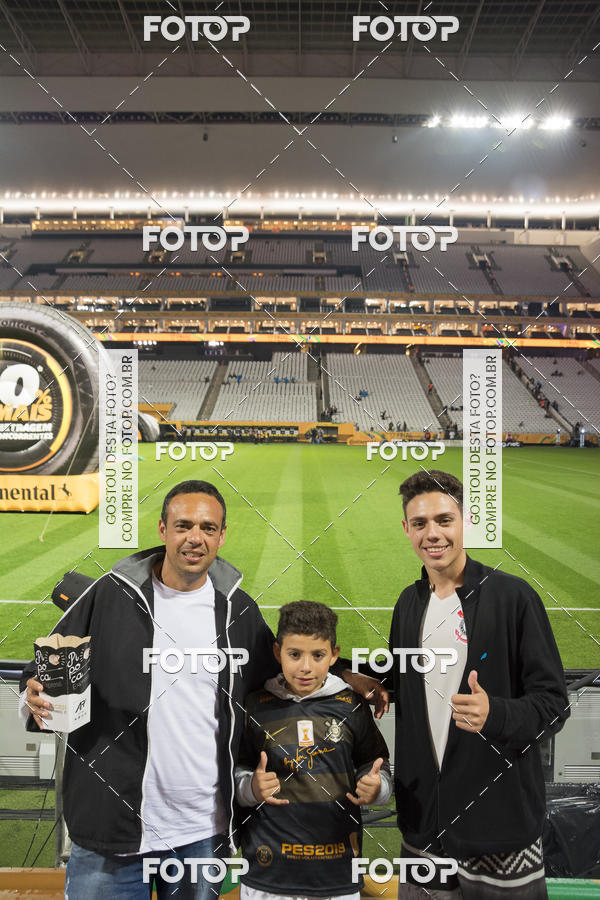 Buy your photos of the eventCorinthians X Cruzeiro - Copa do Brasil on Fotop