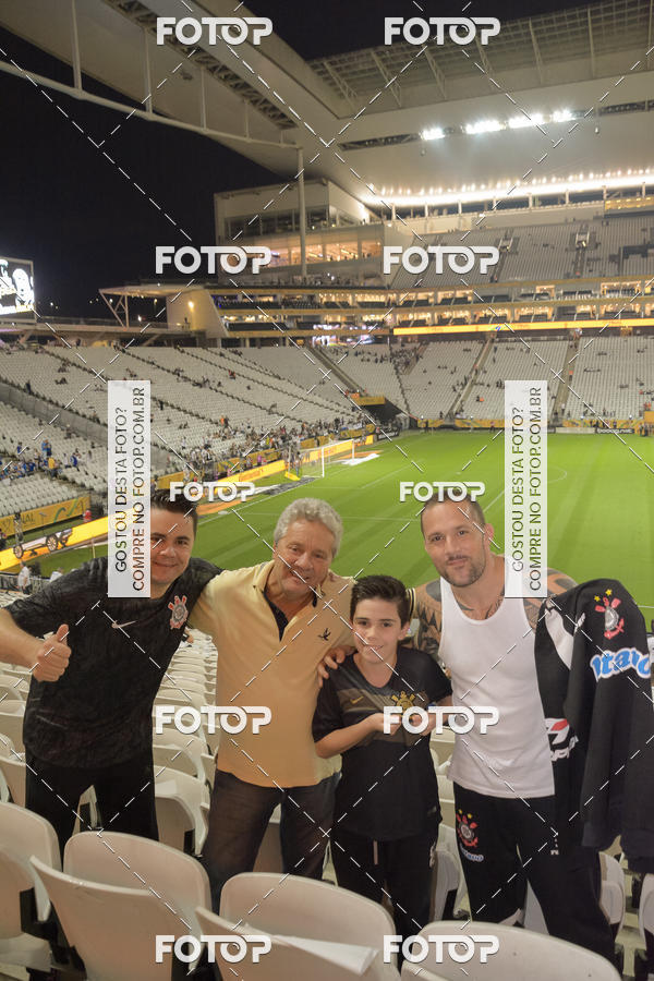 Buy your photos of the eventCorinthians X Cruzeiro - Copa do Brasil on Fotop