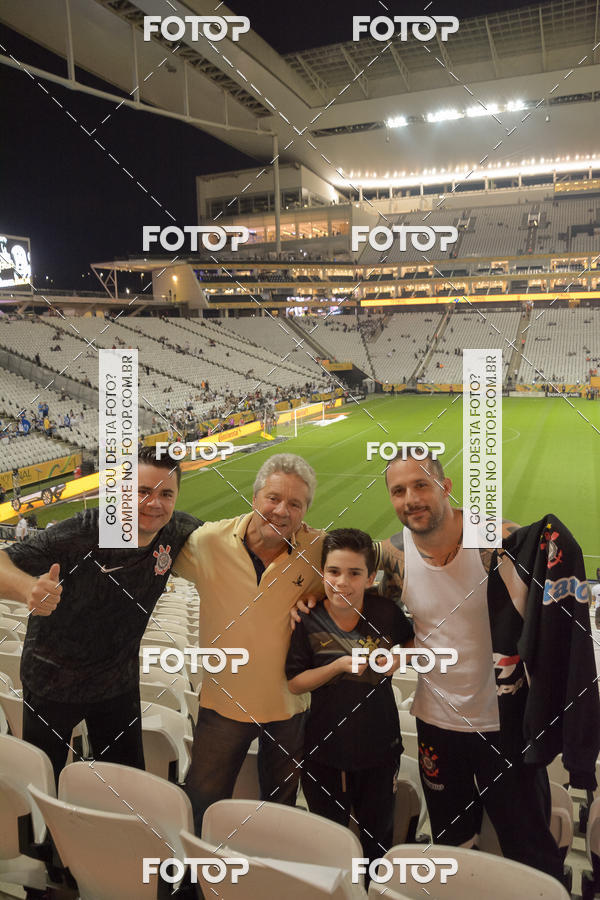Buy your photos of the eventCorinthians X Cruzeiro - Copa do Brasil on Fotop