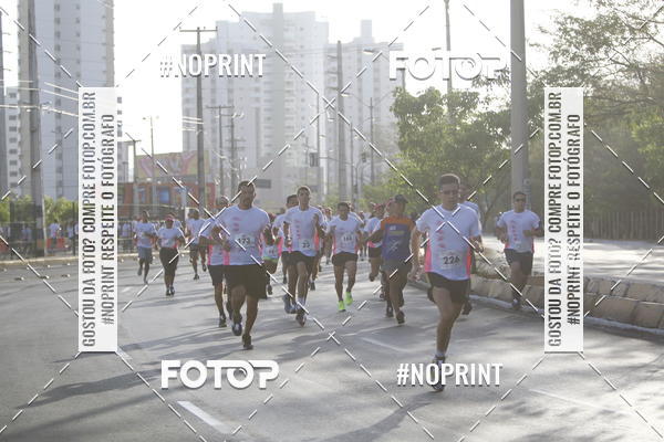 Buy your photos of the eventOutubro Rosa 2018 on Fotop