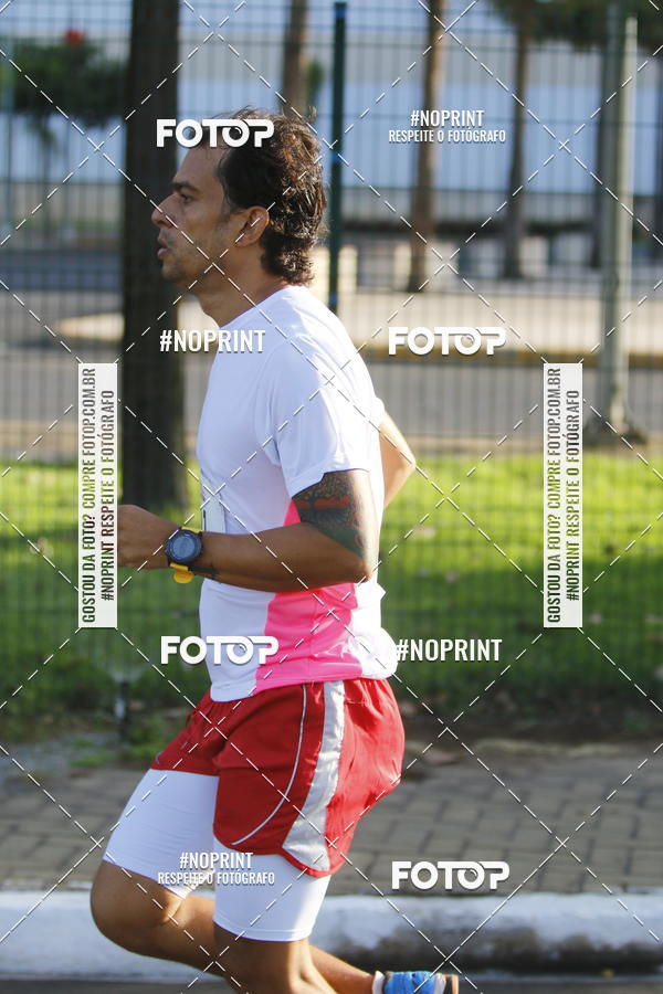 Buy your photos of the eventOutubro Rosa 2018 on Fotop