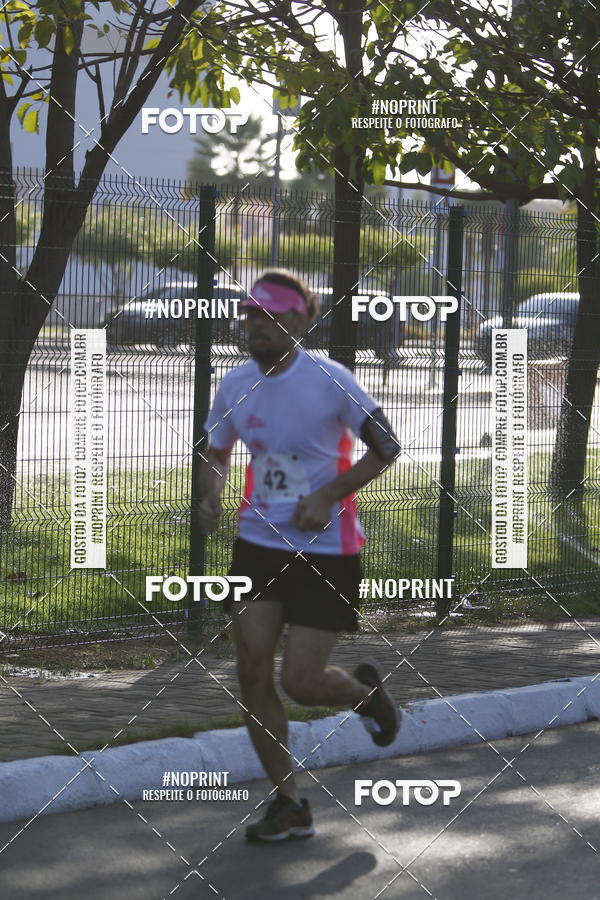 Buy your photos of the eventOutubro Rosa 2018 on Fotop