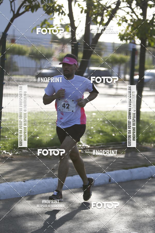 Buy your photos of the eventOutubro Rosa 2018 on Fotop