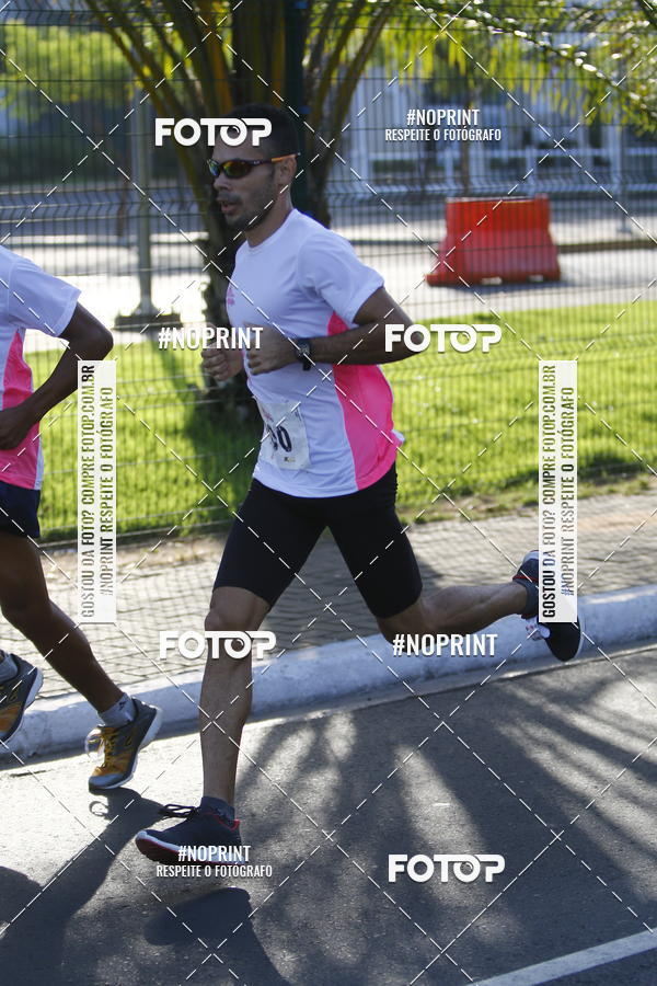 Buy your photos of the eventOutubro Rosa 2018 on Fotop