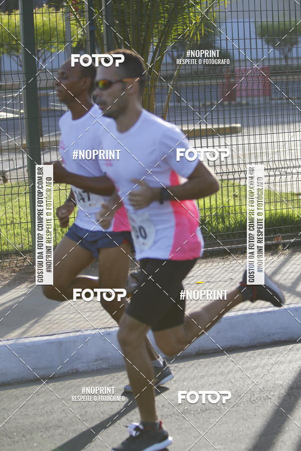 Buy your photos of the eventOutubro Rosa 2018 on Fotop