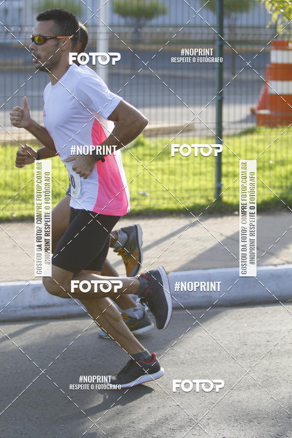 Buy your photos of the eventOutubro Rosa 2018 on Fotop