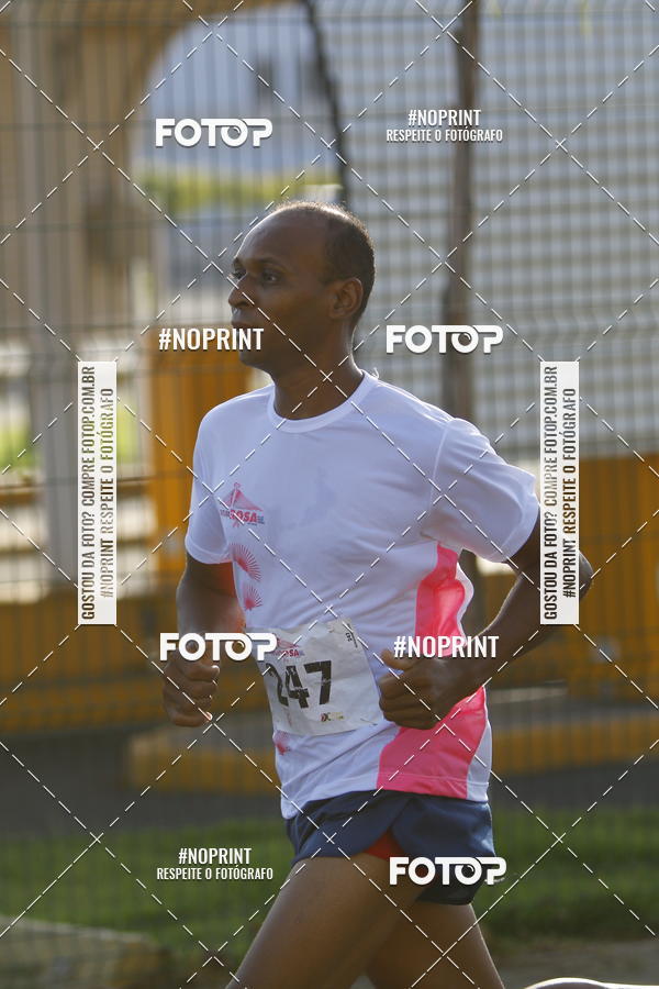 Buy your photos of the eventOutubro Rosa 2018 on Fotop