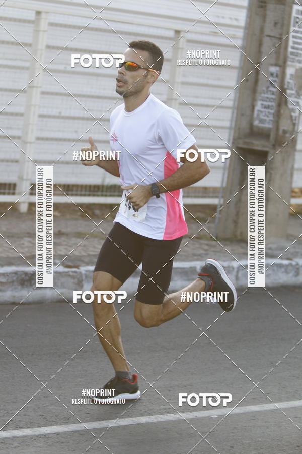 Buy your photos of the eventOutubro Rosa 2018 on Fotop