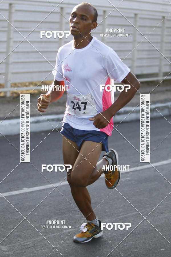 Buy your photos of the eventOutubro Rosa 2018 on Fotop