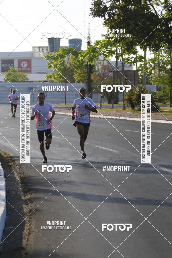 Buy your photos of the eventOutubro Rosa 2018 on Fotop
