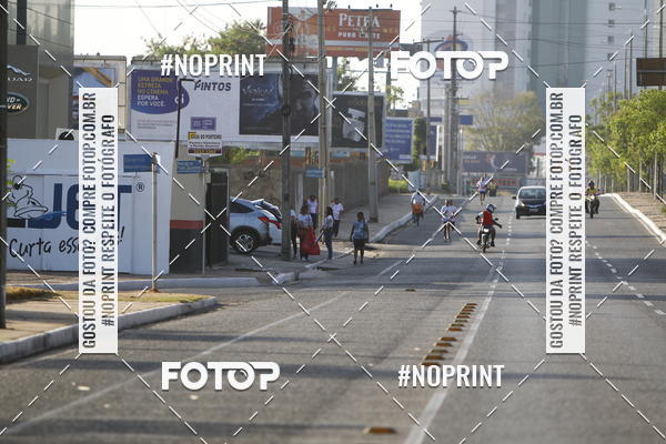 Buy your photos of the eventOutubro Rosa 2018 on Fotop