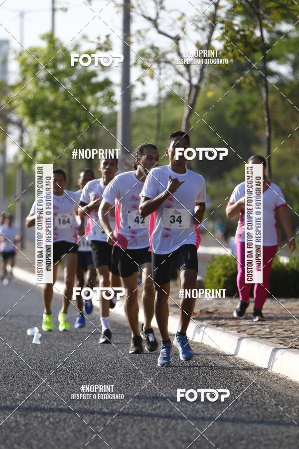 Buy your photos of the eventOutubro Rosa 2018 on Fotop