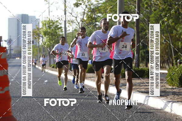 Buy your photos of the eventOutubro Rosa 2018 on Fotop