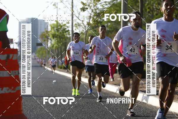 Buy your photos of the eventOutubro Rosa 2018 on Fotop