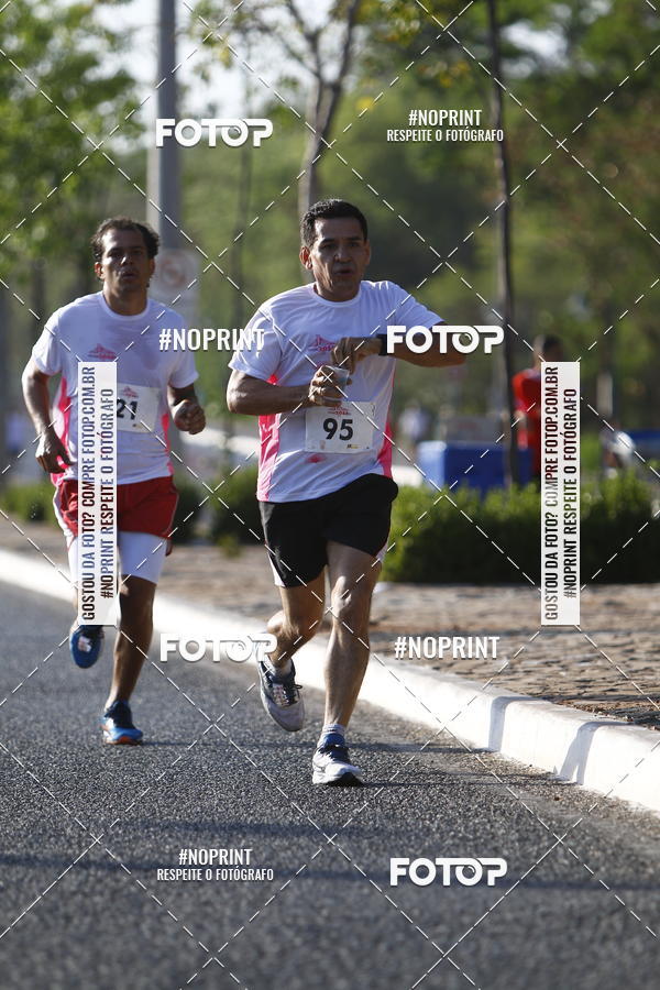 Buy your photos of the eventOutubro Rosa 2018 on Fotop