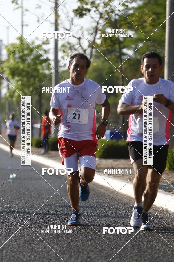 Buy your photos of the eventOutubro Rosa 2018 on Fotop