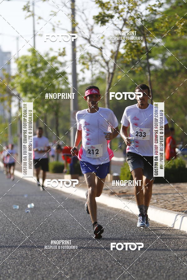 Buy your photos of the eventOutubro Rosa 2018 on Fotop