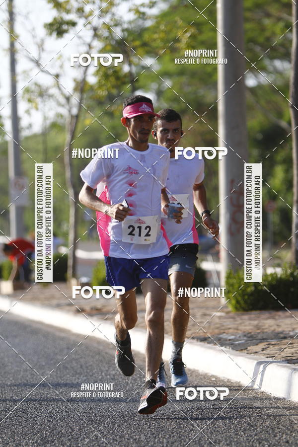 Buy your photos of the eventOutubro Rosa 2018 on Fotop