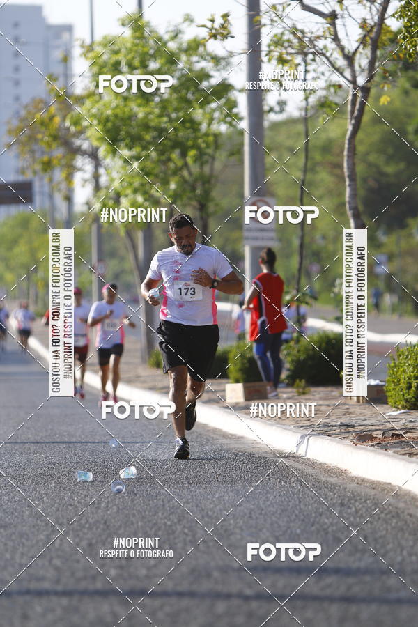 Buy your photos of the eventOutubro Rosa 2018 on Fotop