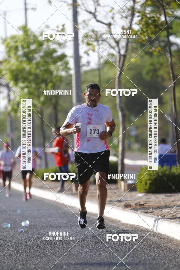 Buy your photos of the eventOutubro Rosa 2018 on Fotop