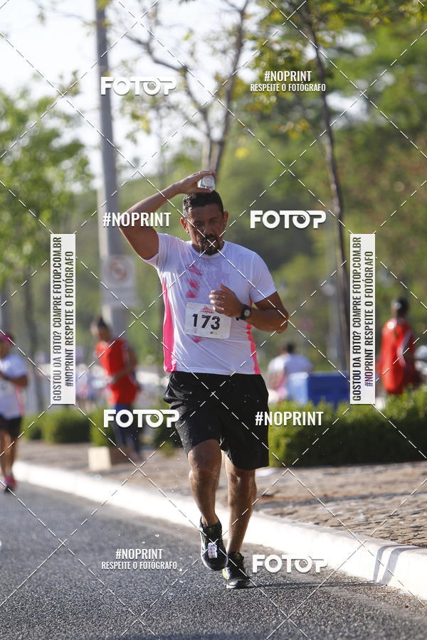 Buy your photos of the eventOutubro Rosa 2018 on Fotop