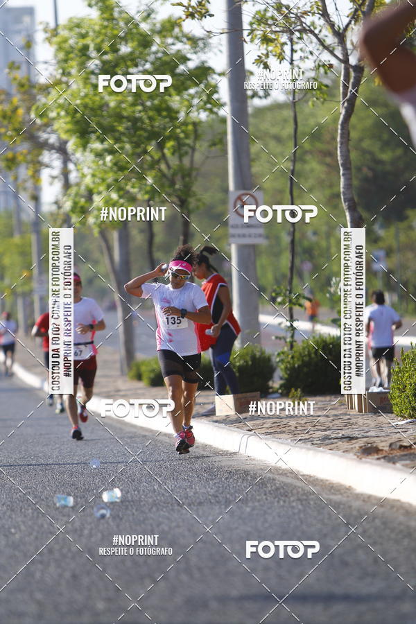 Buy your photos of the eventOutubro Rosa 2018 on Fotop