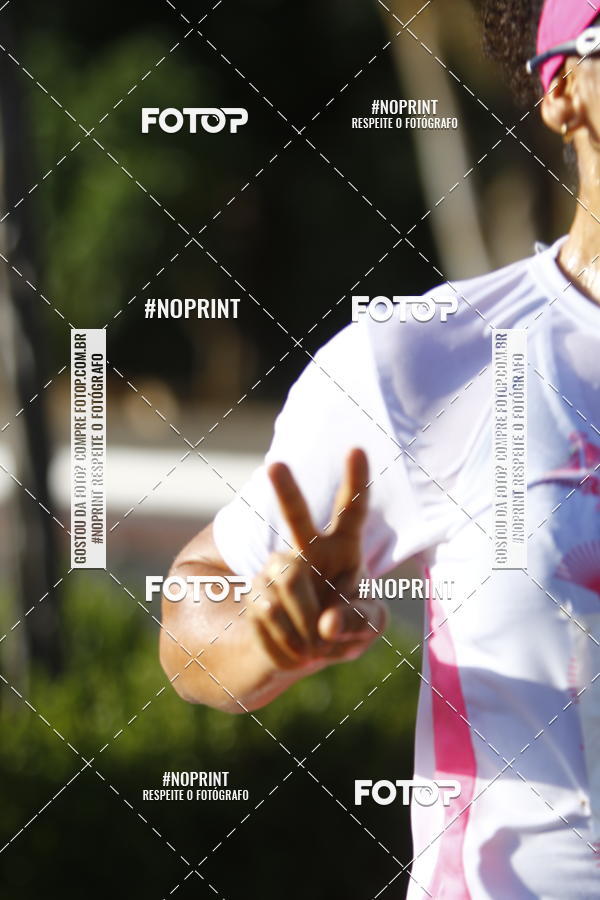 Buy your photos of the eventOutubro Rosa 2018 on Fotop