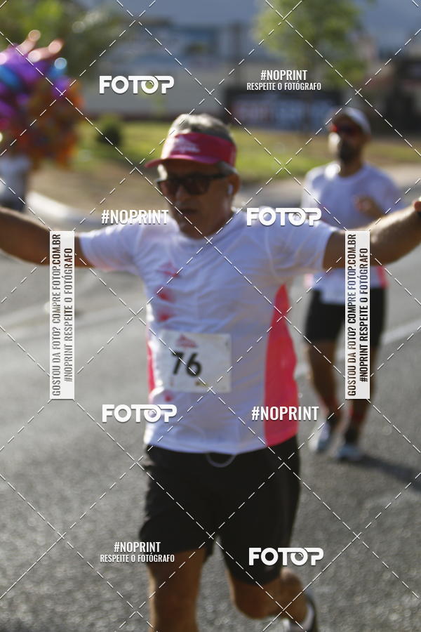 Buy your photos of the eventOutubro Rosa 2018 on Fotop