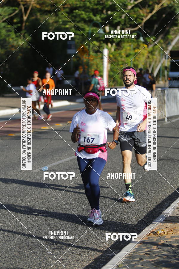Buy your photos of the eventOutubro Rosa 2018 on Fotop