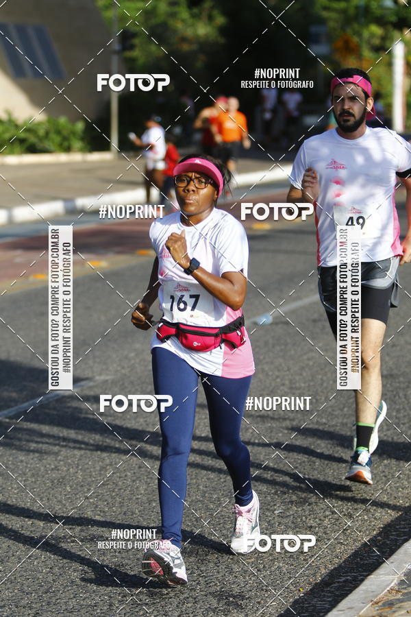 Buy your photos of the eventOutubro Rosa 2018 on Fotop