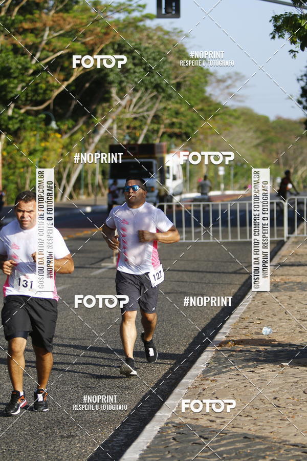 Buy your photos of the eventOutubro Rosa 2018 on Fotop