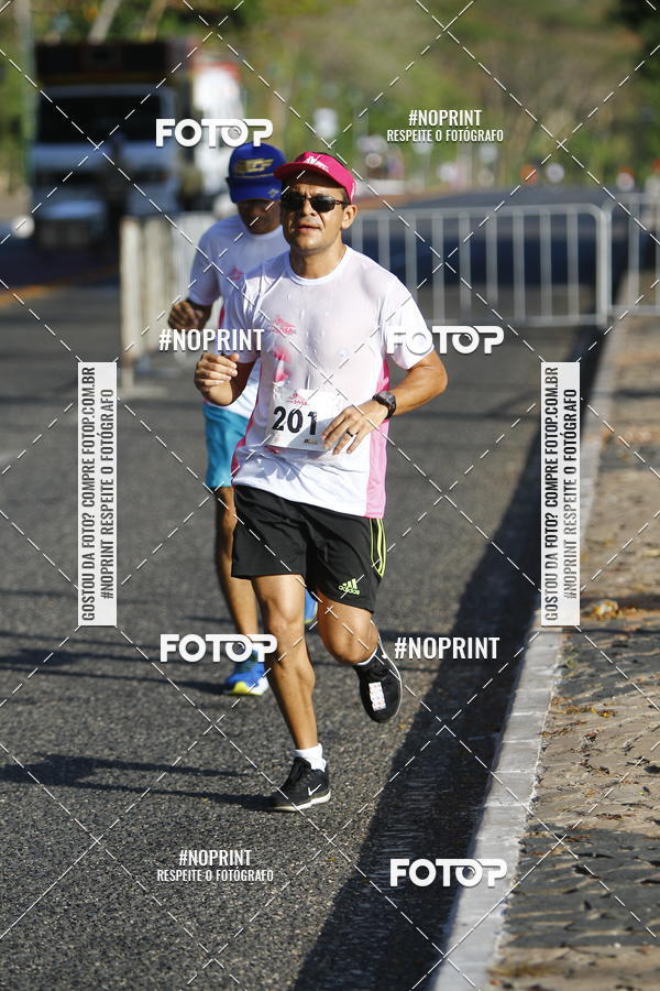 Buy your photos of the eventOutubro Rosa 2018 on Fotop