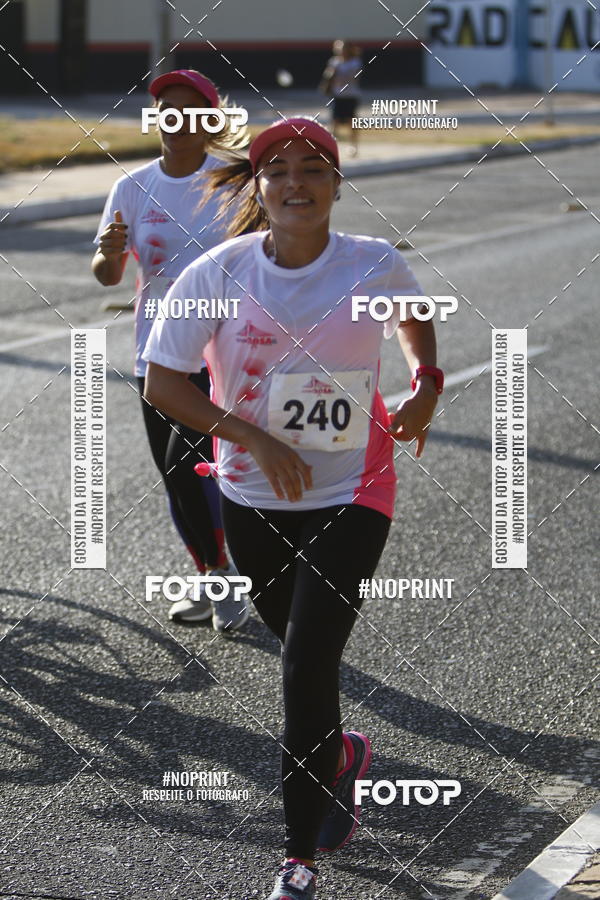 Buy your photos of the eventOutubro Rosa 2018 on Fotop