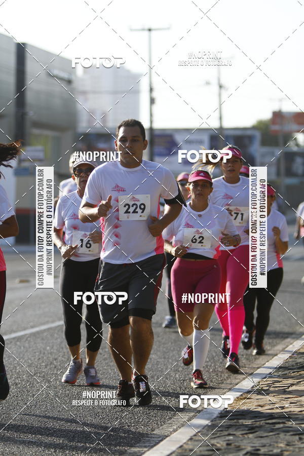 Buy your photos of the eventOutubro Rosa 2018 on Fotop