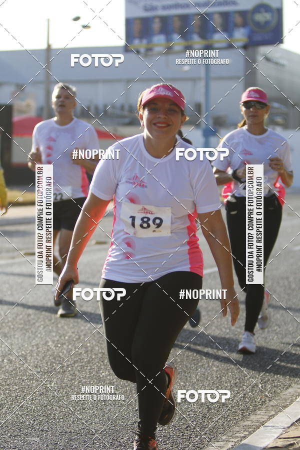 Buy your photos of the eventOutubro Rosa 2018 on Fotop